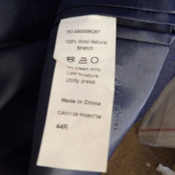 NWT Calvin Klein Navy Wool Blazer / Suit Coat Sz 44R - Picture 9 of 9